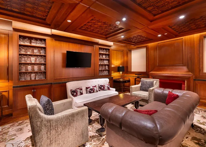 Hotel mit Tennis: Nh Collection Colombo