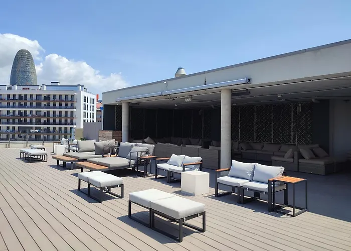 Herberge: Twentytu Hostel Barcelona