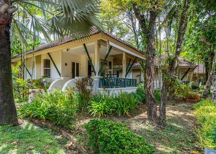 Baan Khaolak Beach Resort