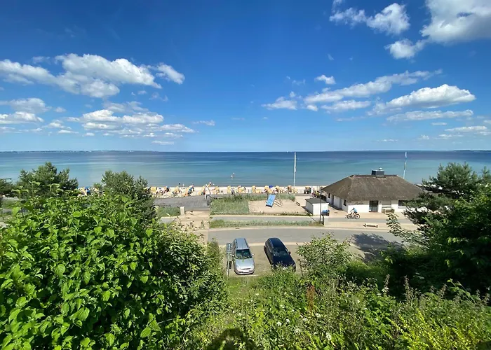 Ferienvermietung: Studio mit Panorama-Meerblick und direkter Strandlage in Scharbeutz