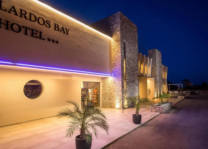 Ping Pong Hotel: Lardos Bay Hotel
