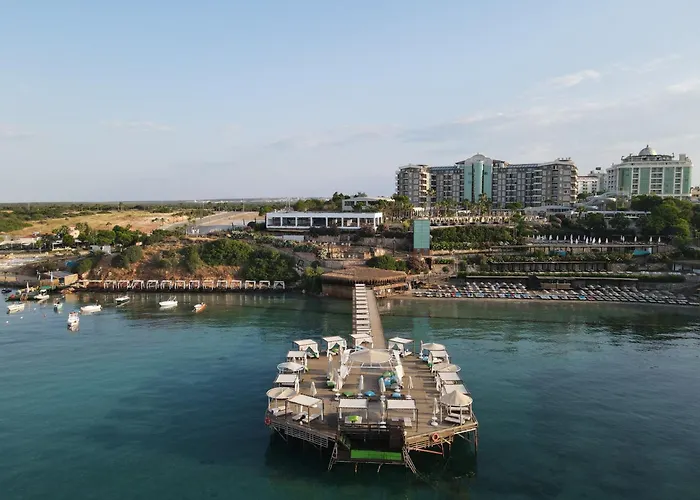 Ping Pong Hotel: Laur Hotels Experience & Elegance