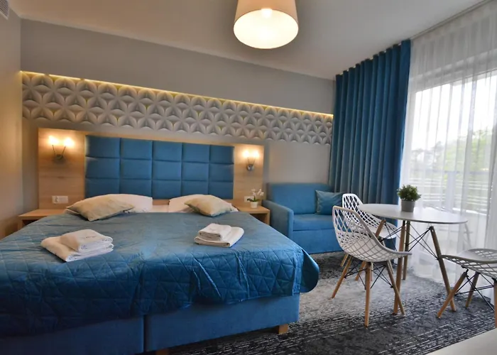 Hotel: Osiedle Cesarskie Apartamenty - Parking - Apartamenty Bryza