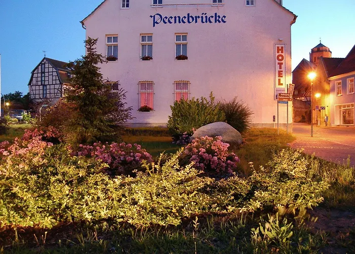 Zentrales Hotel: Hotel Peenebrücke