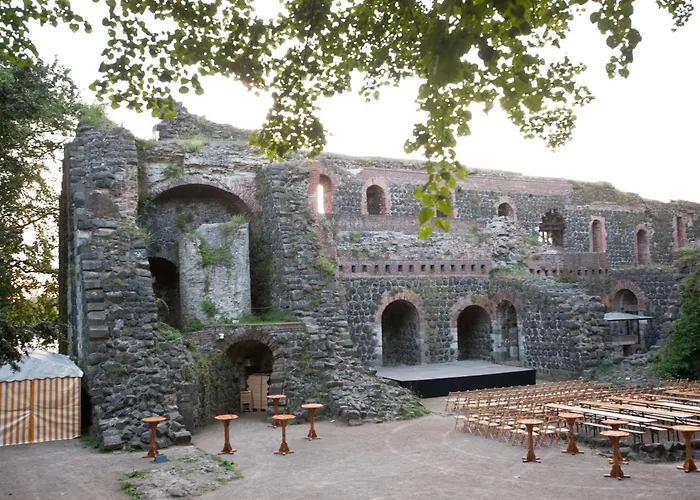 Hotel mit Tennis: Hotel Barbarossa