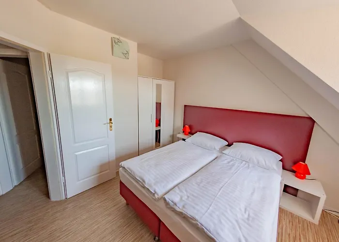 WEST Hotel an der Sächsischen Weinstrasse