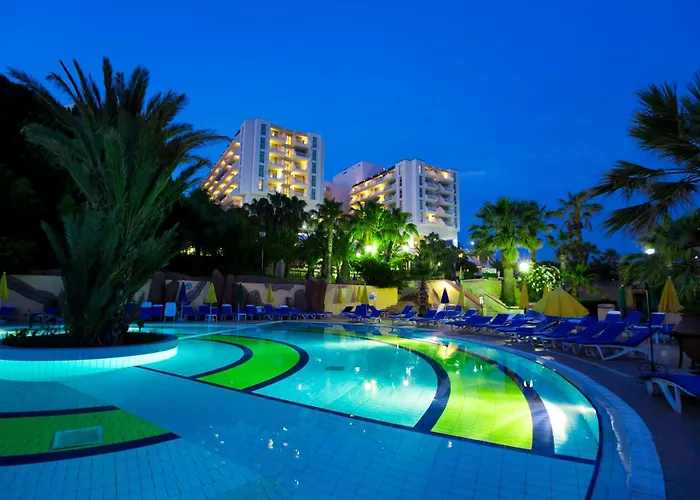 All-Inclusive-Resort: Fantasia Deluxe Hotel