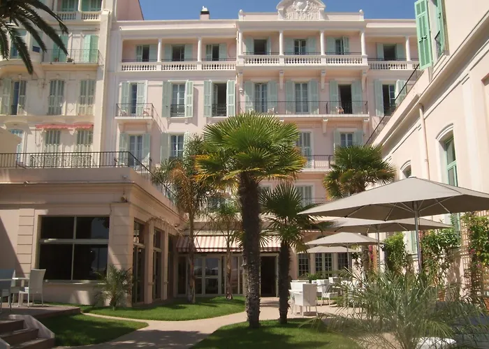 Hotel mit Aussicht: Hotel Vacances Bleues Balmoral