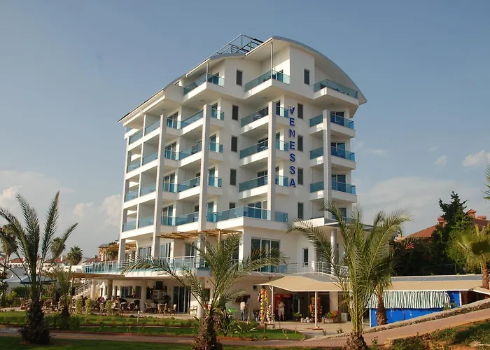  Venessa Beach