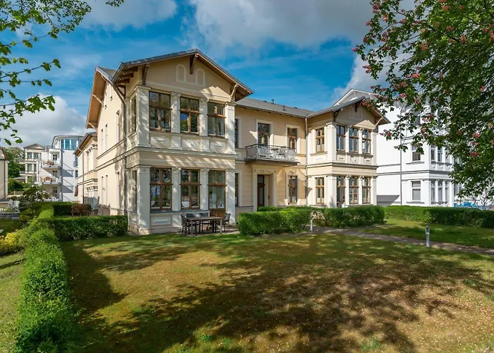 Villa Luna App 6
