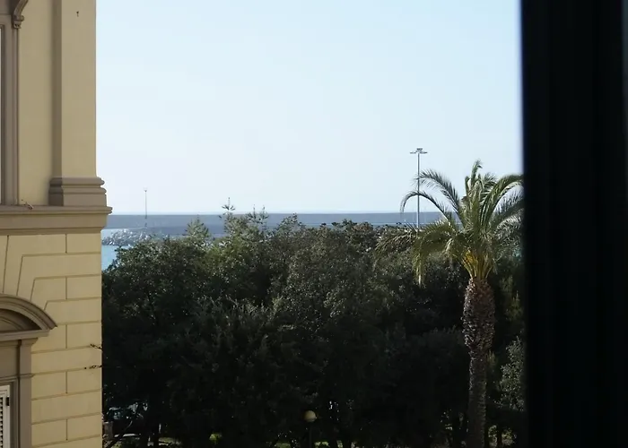 Zentrales Hotel: La Finestra Sul Mare B&B