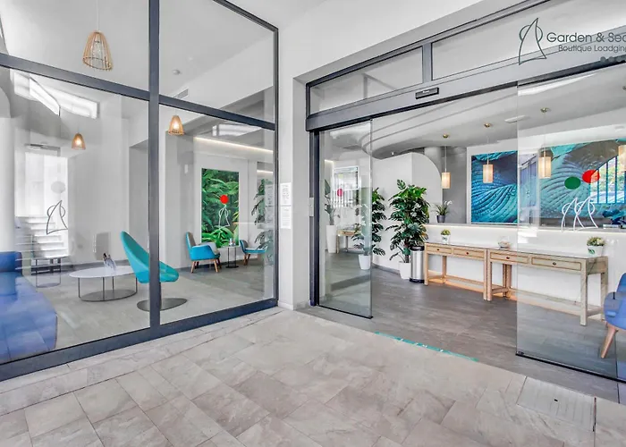 s Garden & Sea Boutique Lodging By Livvo