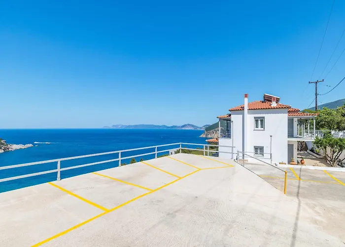 Sea View Studios