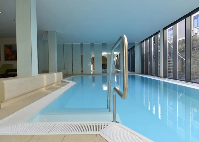 Hotel mit Tennis: Park-Hotel Hübner