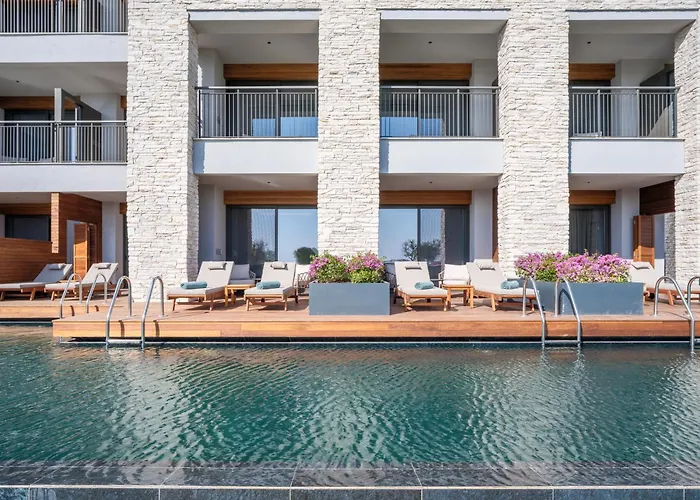 Hotel mit Aussicht: Anda Barut Collection