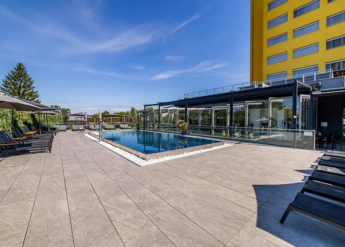 Aura Design&Garden Pool