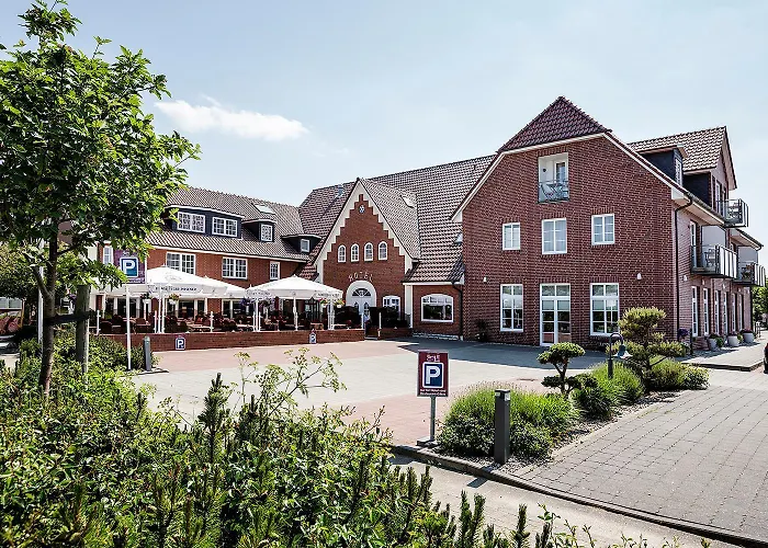 3-Sterne-Hotel: Hotel Neuwarft