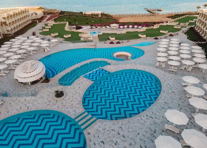 Sirena Beach Resort&Spa
