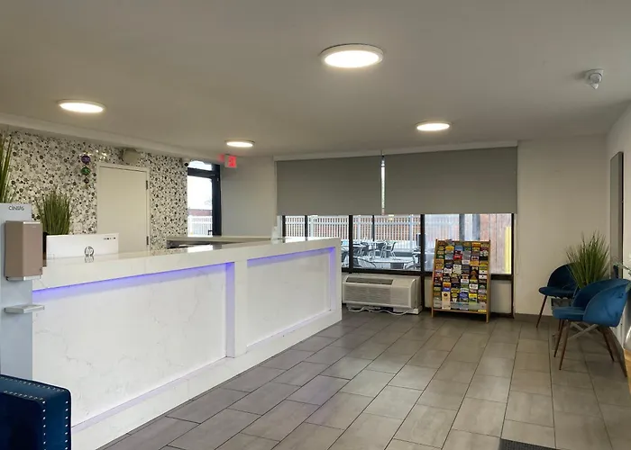 Hotel 10 Extended Stay