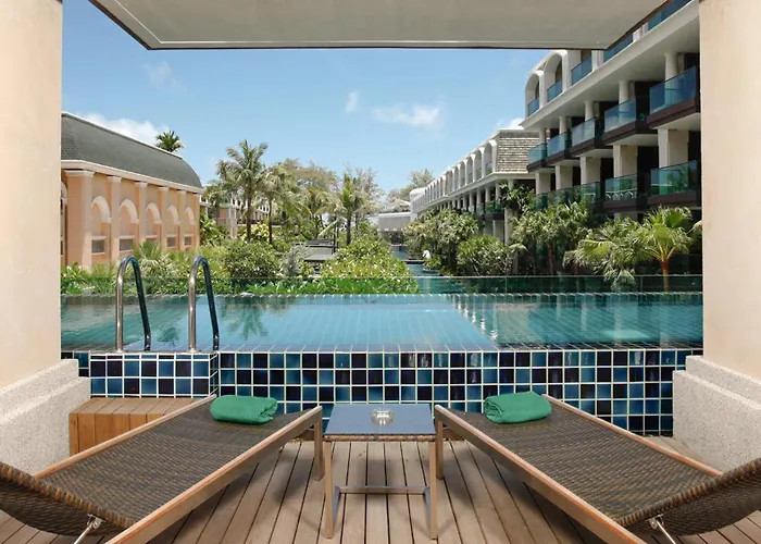 Phuket Graceland Resort&Spa