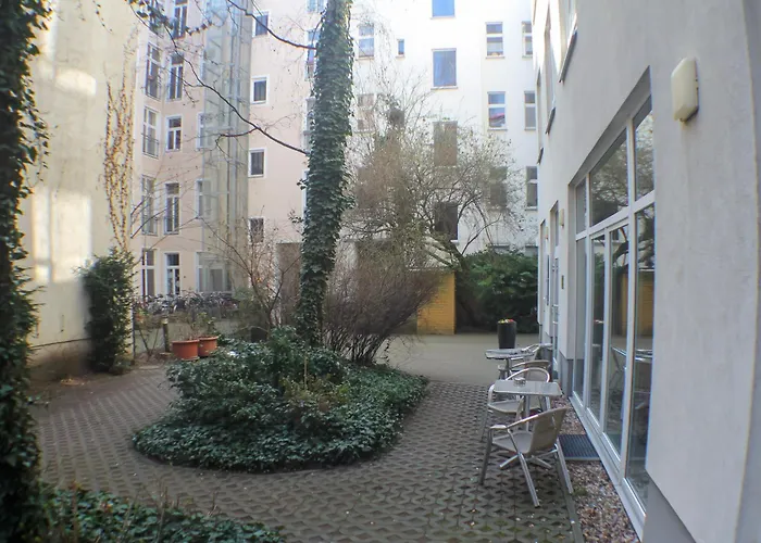 Zentrales Hotel: Nu Wave Hotel Berlin - Digital Check-In 2025