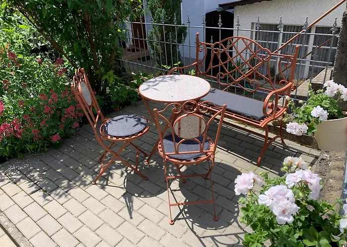 Ferienvermietung: Villa Ammonit