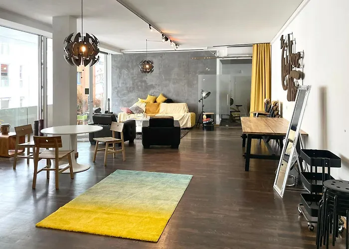 Lodge: Heart Of Gold Hostel & Capsules Berlin