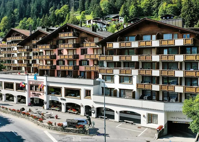Hotel mit Pool: Silvretta Parkhotel