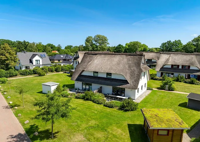 Villa: Reethaus Am Mariannenweg 08b