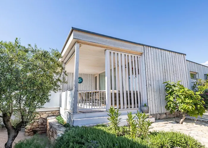 BUQEZ ECO RESORT - Beach Villa 37&40