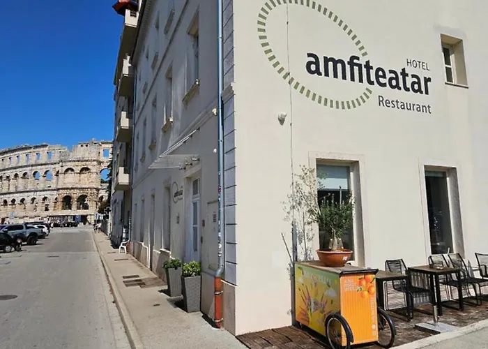 3 SterneHotel Amfiteatar