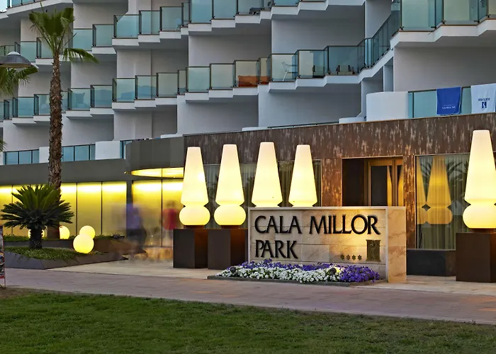 Romantisches Hotel: Hipotels Cala Millor Park