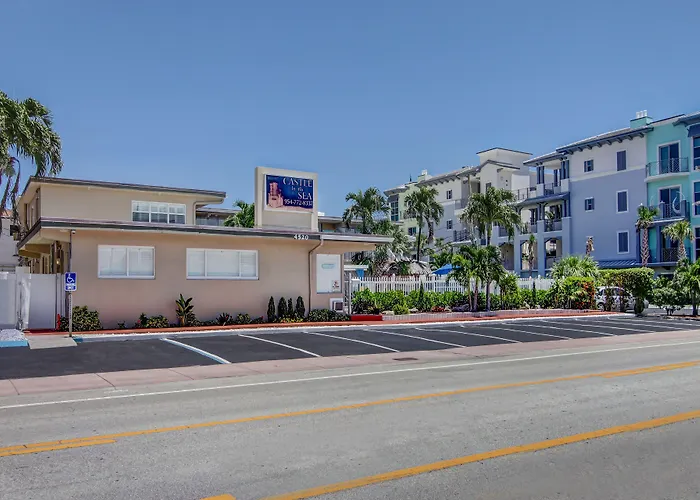 Castle By The Sea Motel