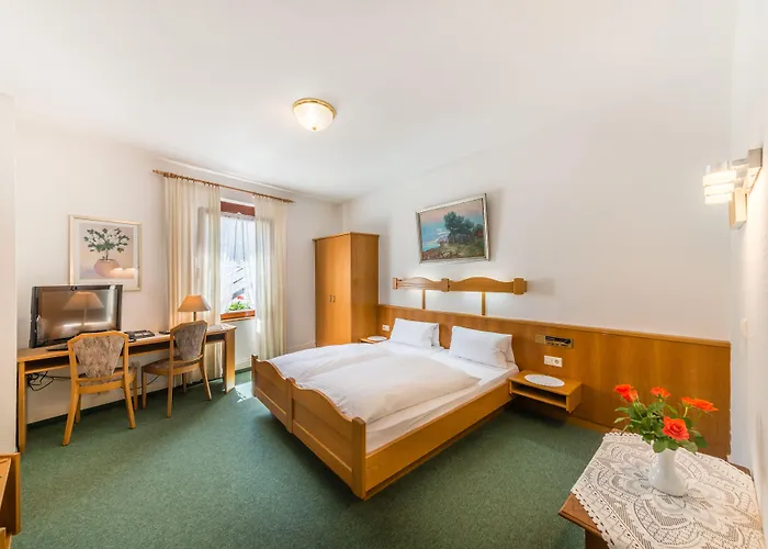 Günstiges Hotel: Hotel Goldener Sternen