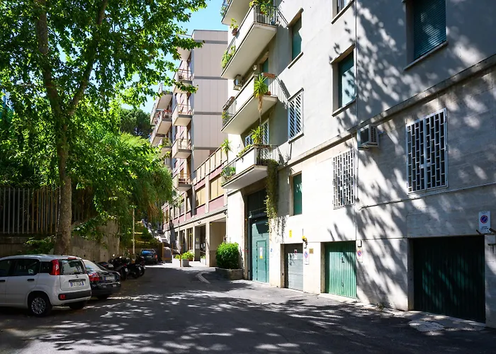 Leonardo Da Vinci Guest House