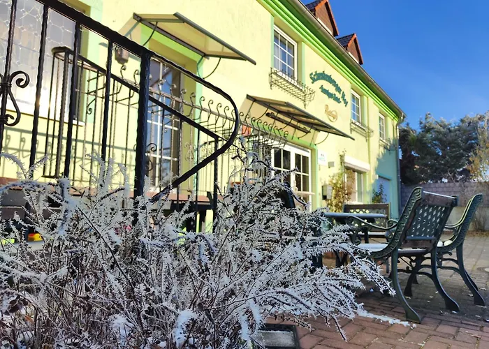 Günstiges Hotel: Land-gut-Hotel Schenkenberger Hof
