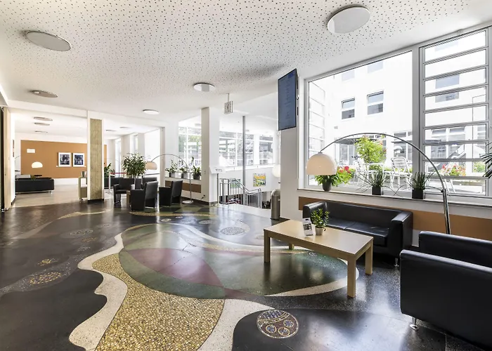 3-Sterne-Hotel: CJD Bonn Castell