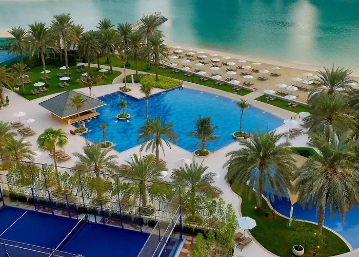 Beach Rotana Residences