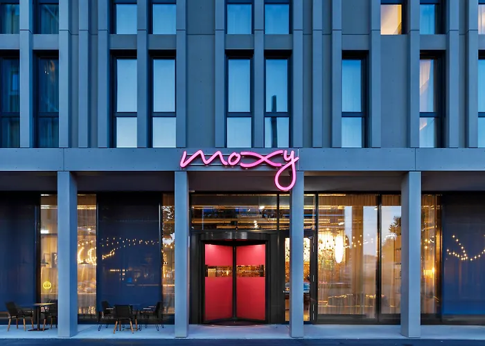 3 SterneHotel Moxy Bern Expo
