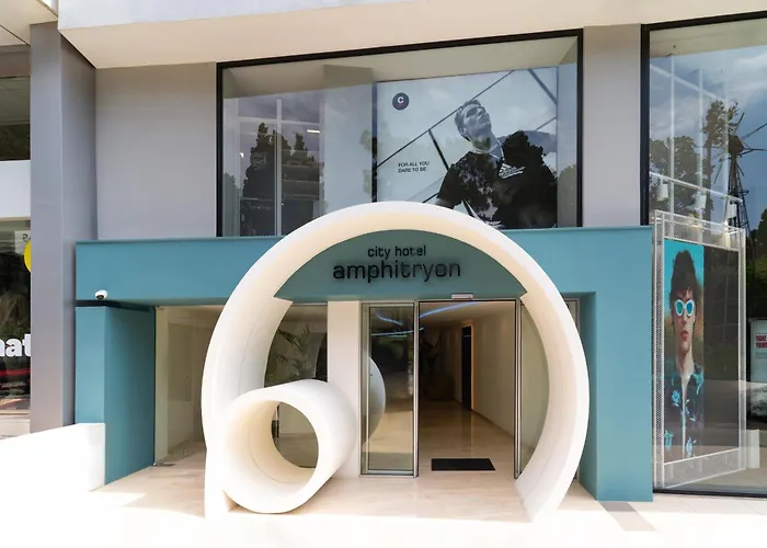 Amphitryon City Hotel