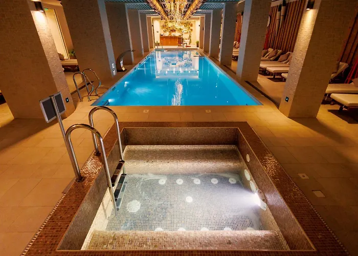 Lucky Bansko Aparthotel Spa & Relax