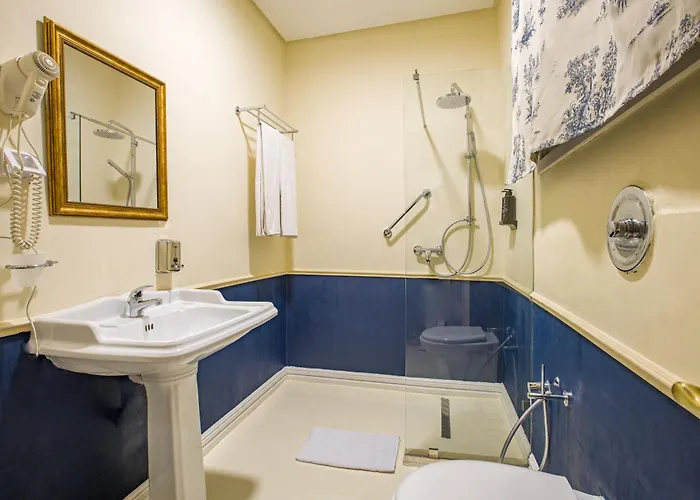 4-Sterne-Hotel: Majestic Hotel