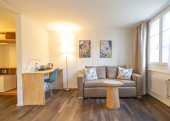 Hotel mit Aussicht: EMMA Bett und Bistro