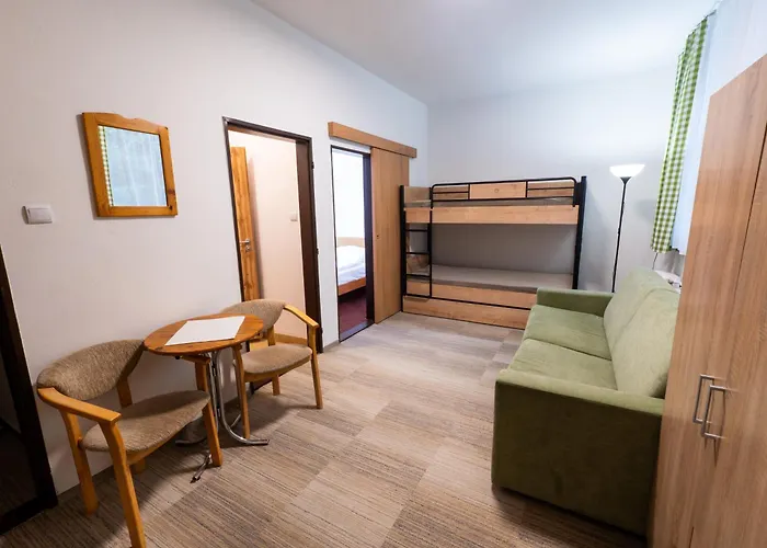 Zentrales Hotel: Hotel FIS