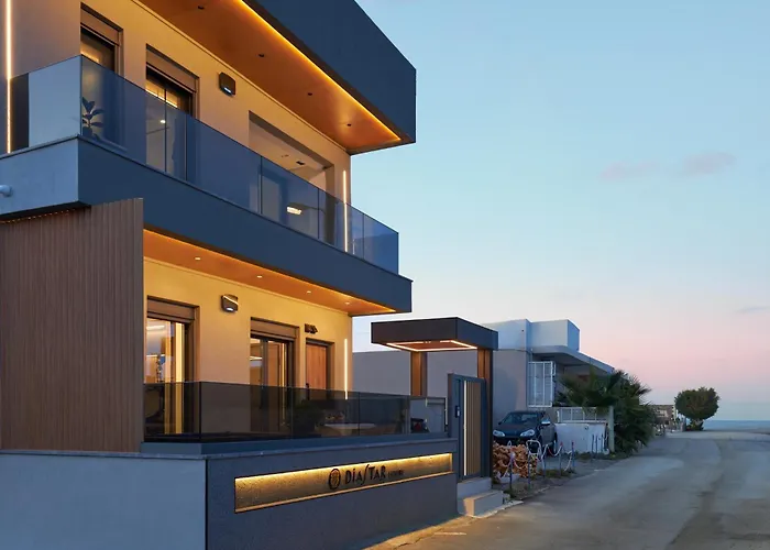 Diastar Luxury Suites New