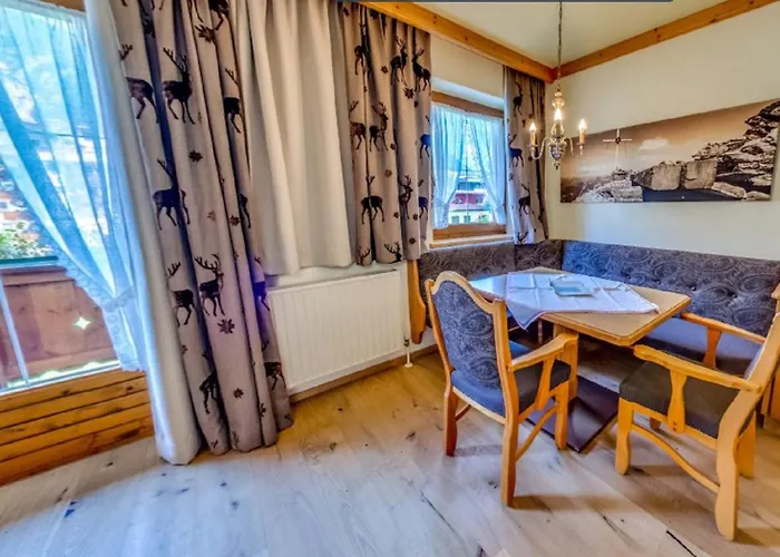 Haustierfreundliches Hotel: Landhaus Karwendel