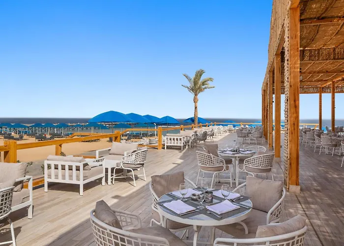 Pickalbatros Sea World Resort - Marsa Alam- "Aqua Park"