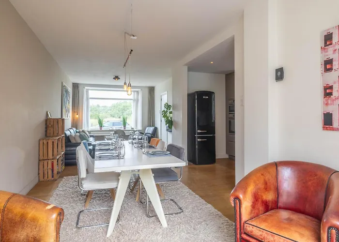 Spacious Beach House Sea & Dunes With Free Parking