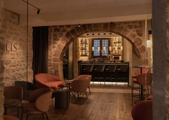 Gran Hotel Barcino 4 Estrellas Superior