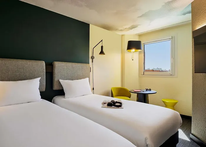 Ping Pong Hotel: Ibis Nice Centre Gare